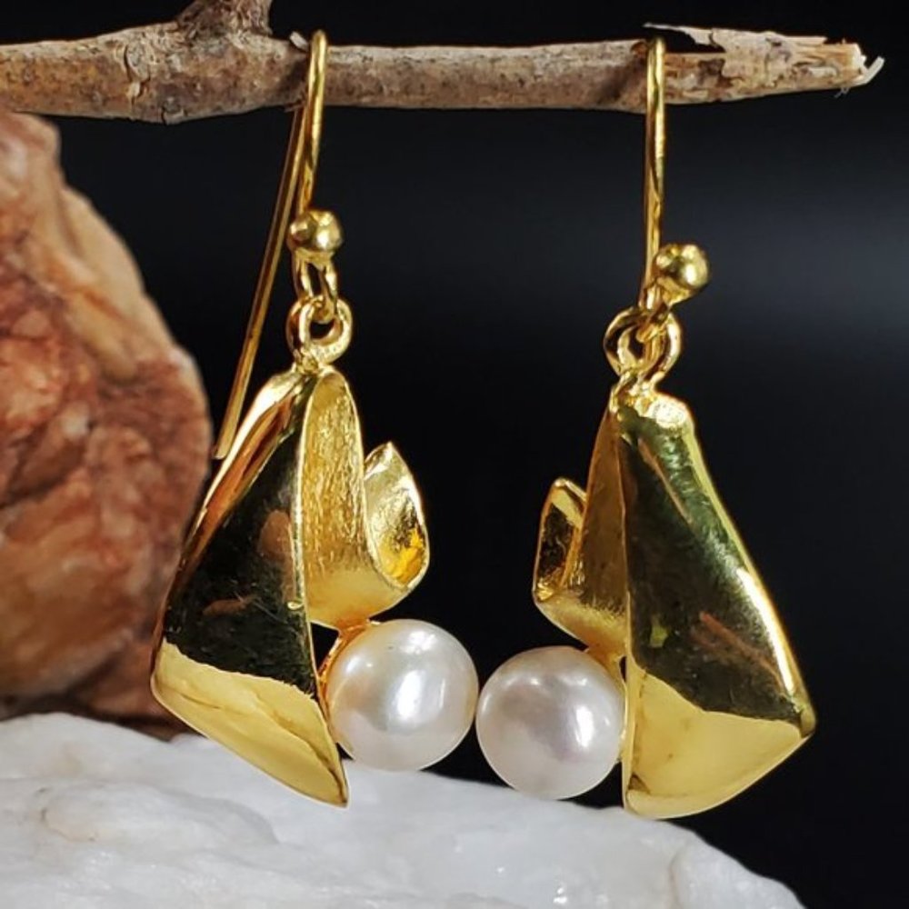 Sterling Silver 925/14k Gold Plated Earrings Genuine Pearl Unique Silversmith